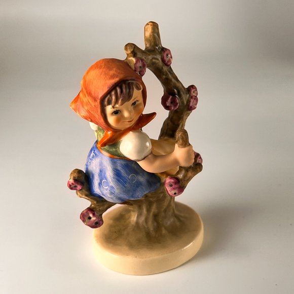 Vintage Goebel Hummel Apple Tree Girl Figurine 141 3/0  W. Germany 1979 TMK 6 - Picture 2 of 14